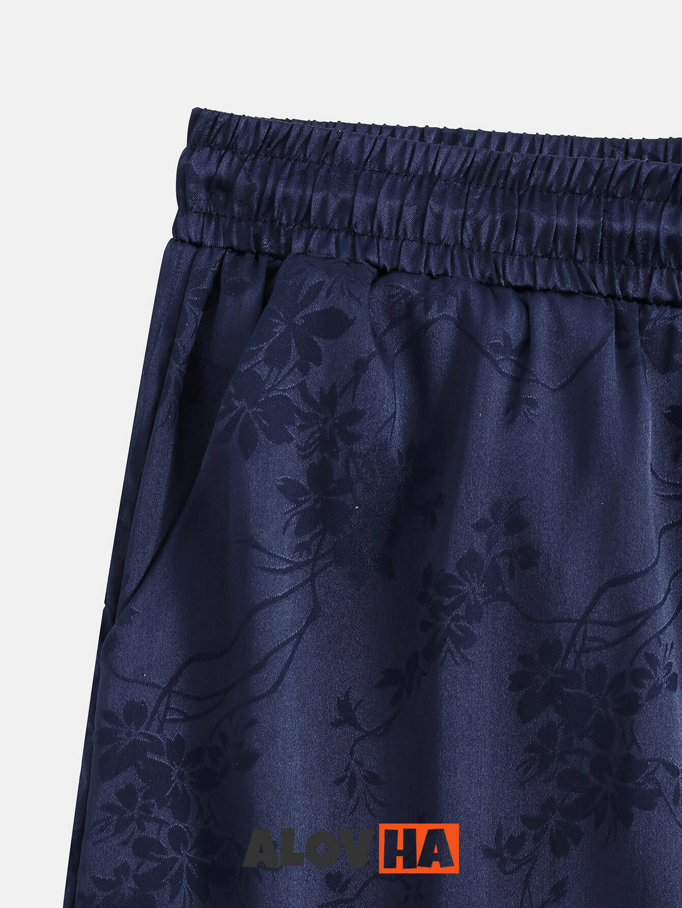 Relaxed Jacquard Print Shorts